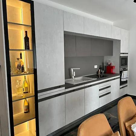Desa Apartament Orikum